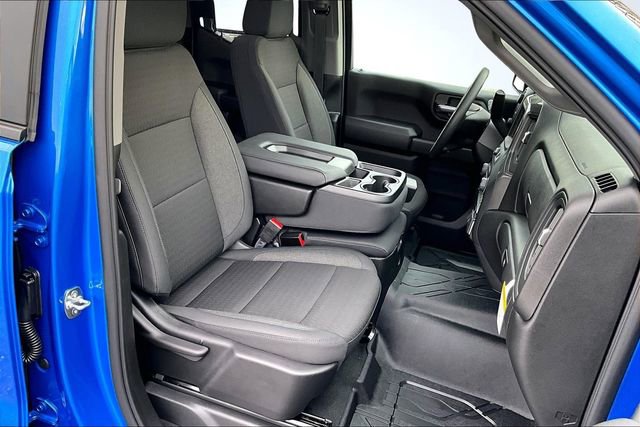 New 2026 Chevrolet Silverado 1500 Custom w/ LPO, Dark Essentials Package image 11