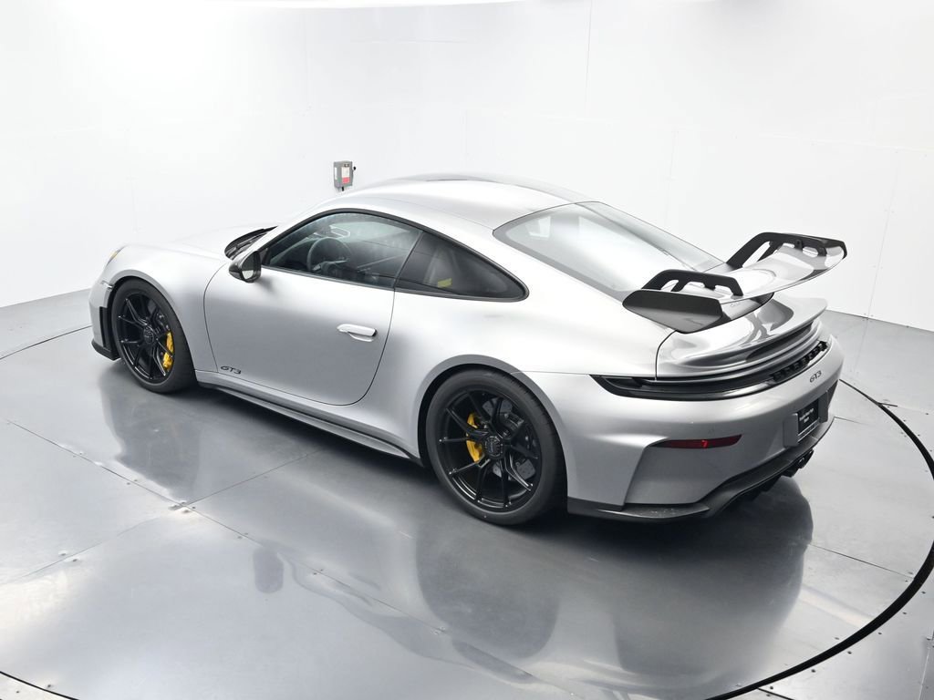 Used 2026 Porsche 911 GT3 image 40