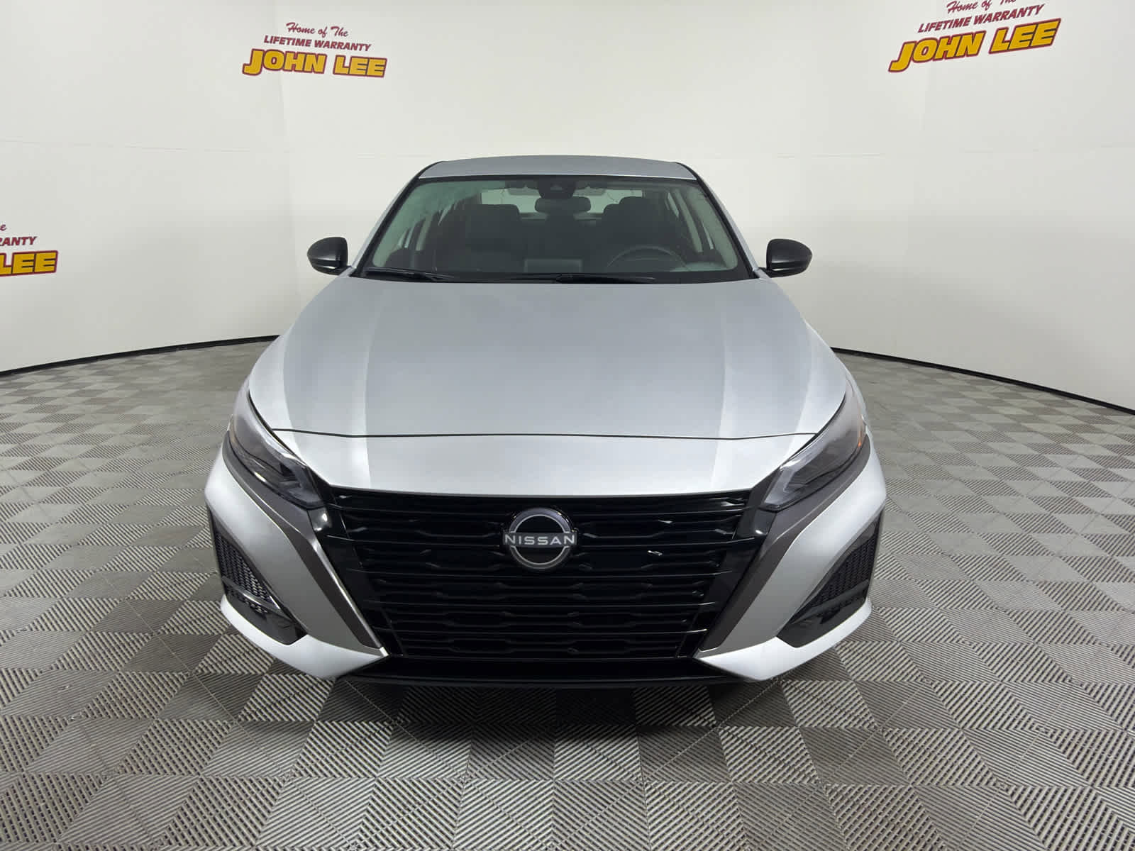 New 2026 Nissan Altima 2.5 SV image 9