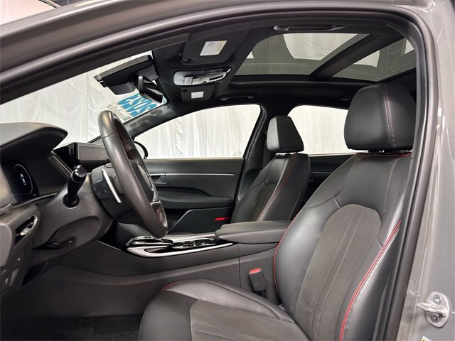 Used 2023 Hyundai Sonata SEL Plus image 11