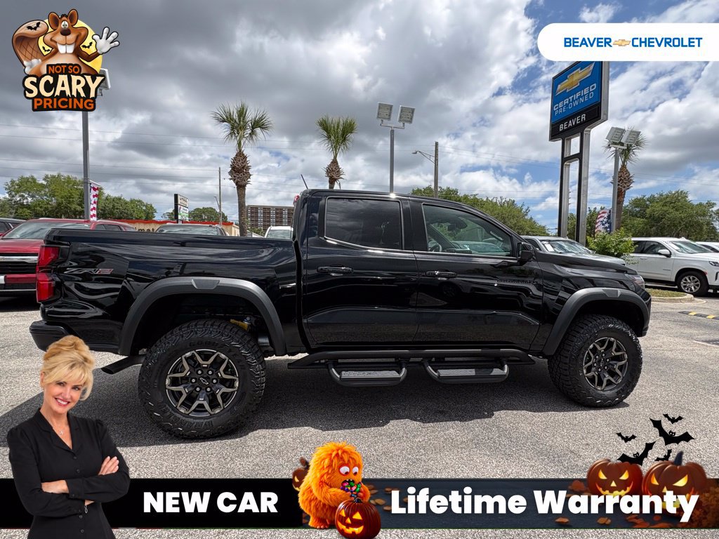 New 2026 Chevrolet Colorado ZR2 w/ Off-Road Front Bumper Package AWD/4WD image 8
