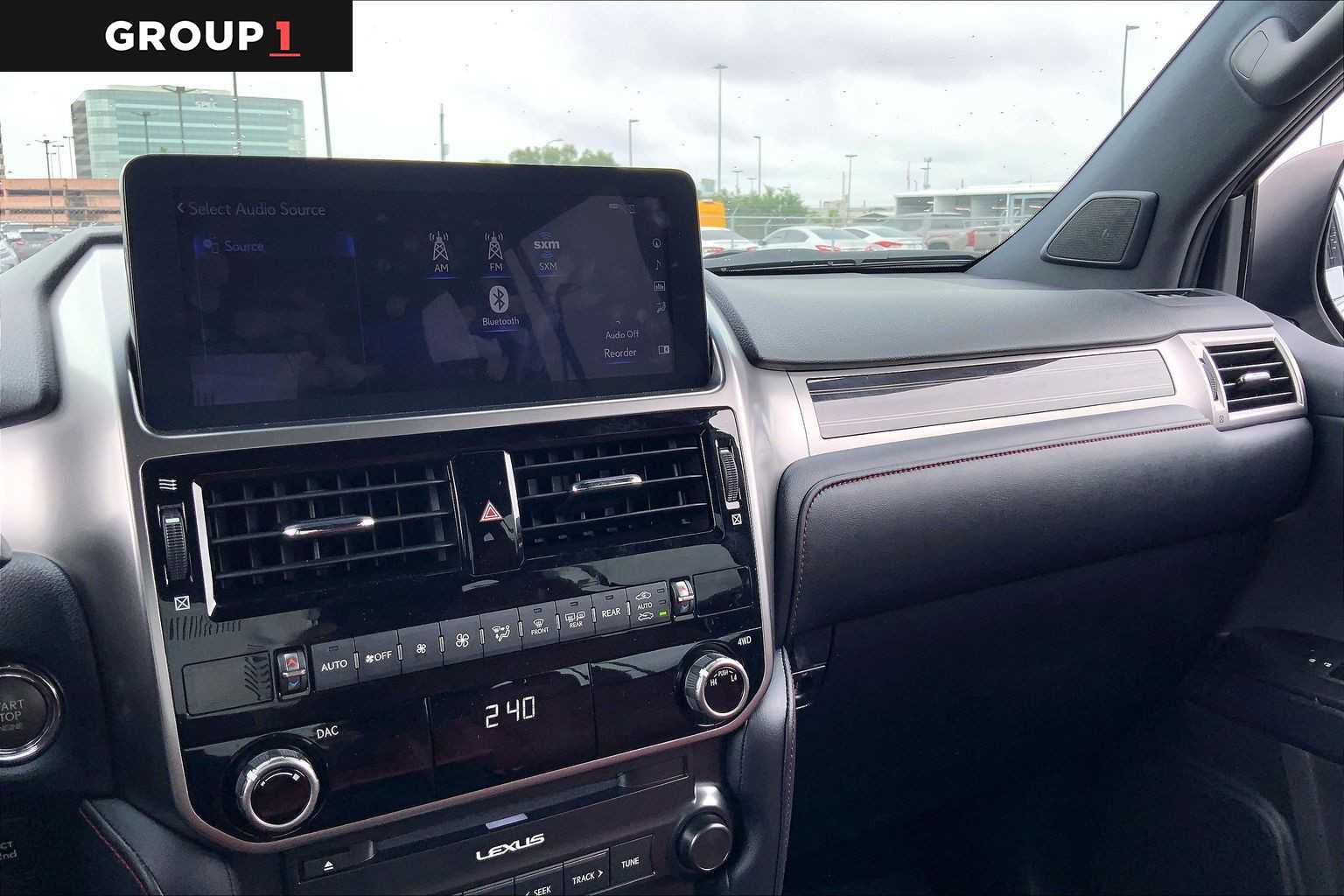 Certified 2023 Lexus GX 460 Premium w/ Premium Plus Package AWD/4WD image 35