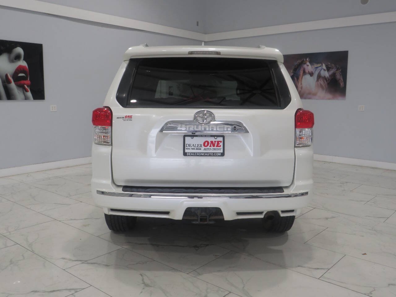 Used 2010 Toyota 4Runner Limited RWD image 5