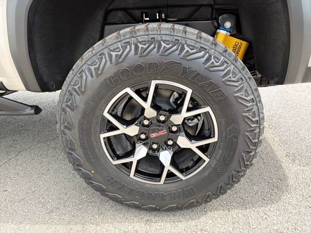 New 2026 GMC Canyon AT4X AWD/4WD image 26