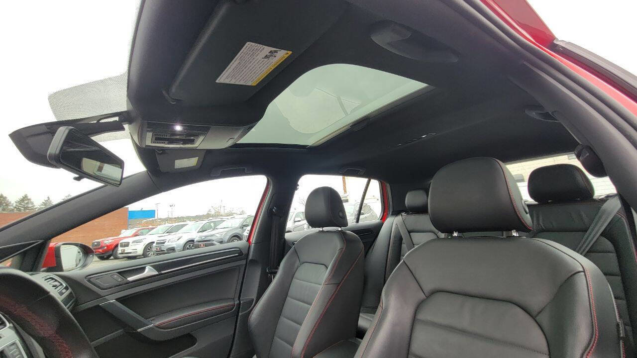 Used 2017 Volkswagen GTI Sport image 20