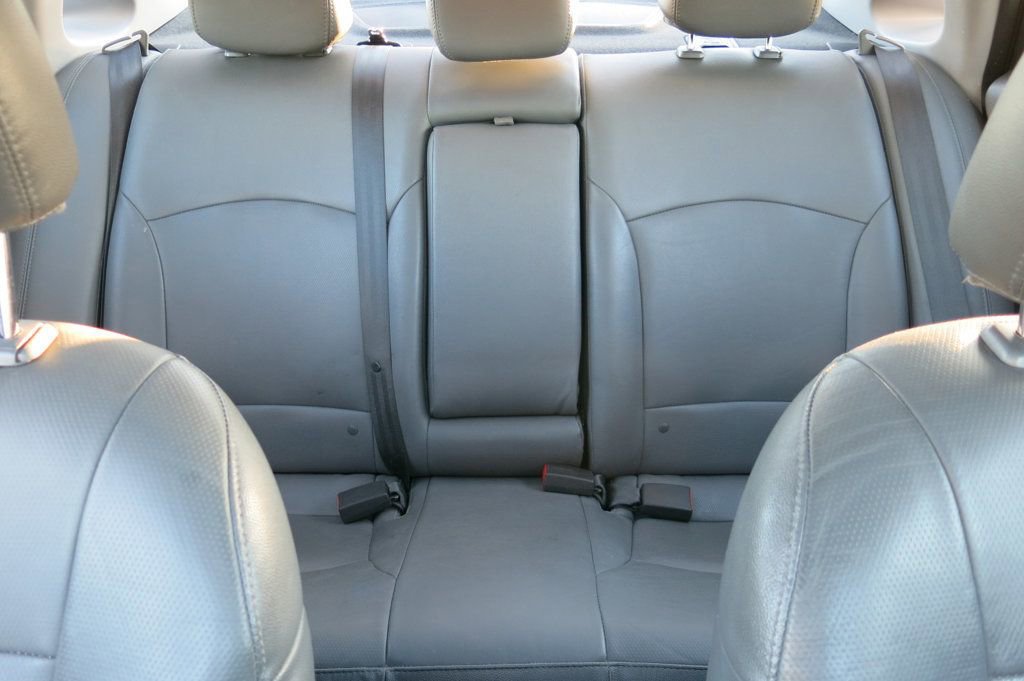 Used 2013 Hyundai Sonata Limited w/ Premium Pkg image 16