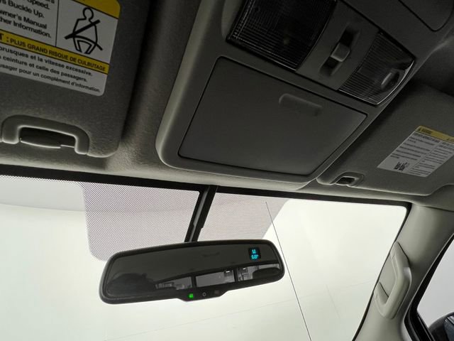 Used 2020 Nissan Frontier SV image 18