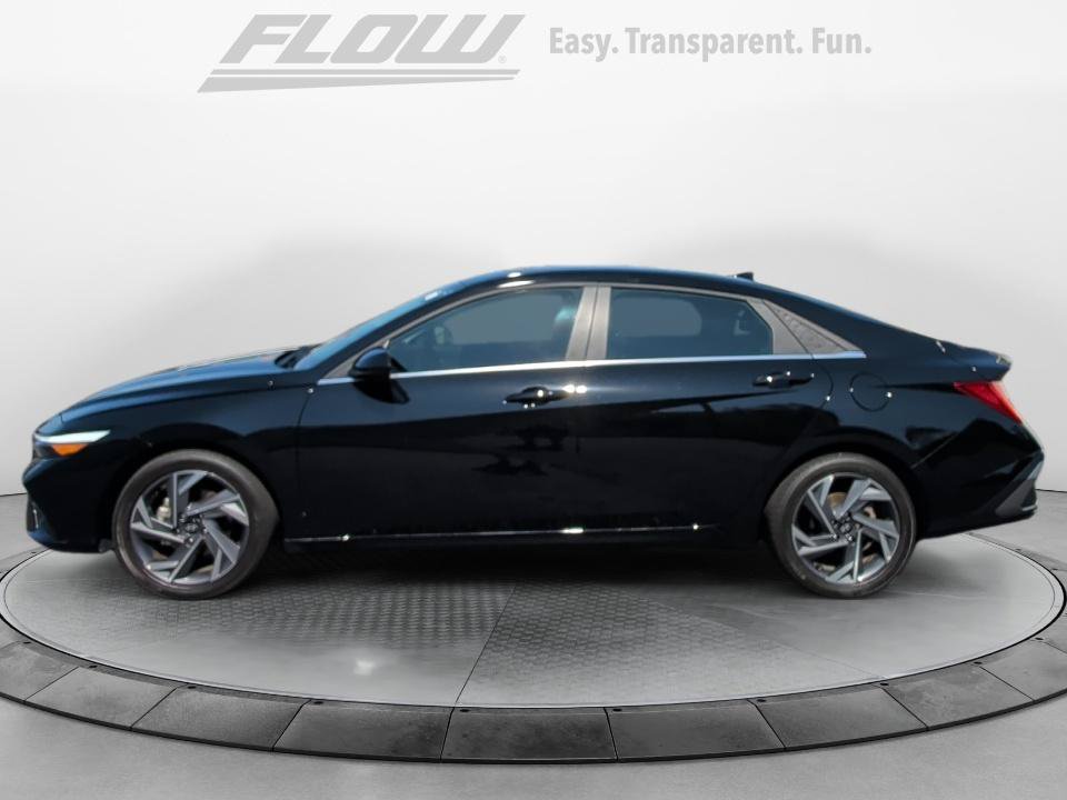 Certified 2024 Hyundai Elantra SEL w/ Convenience Package FWD image 4