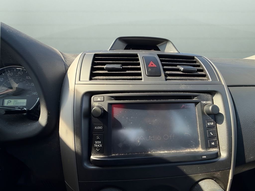 Used 2013 Toyota Corolla S image 22