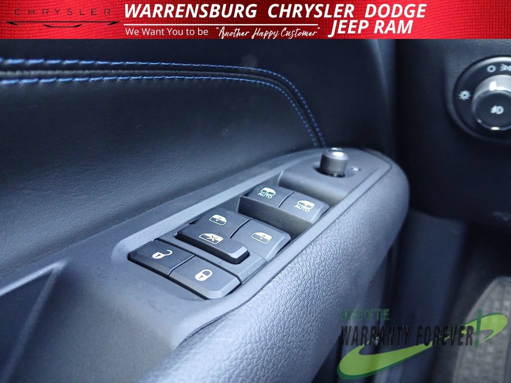 New 2026 Jeep Compass Latitude AWD/4WD image 30