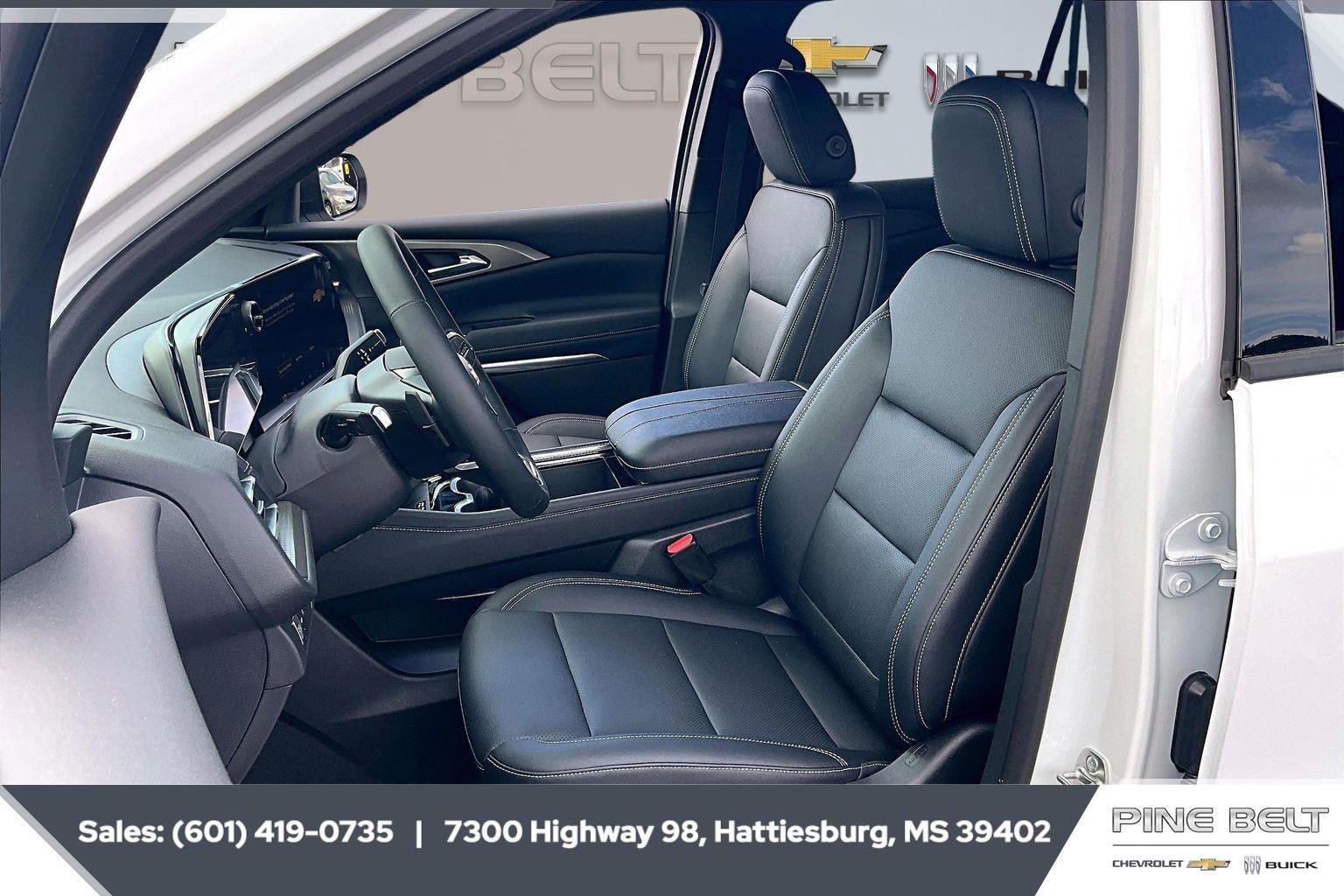New 2026 Chevrolet Traverse LT w/ Driver Confidence Package image 18