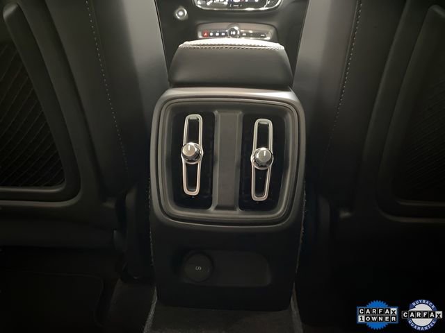 Used 2025 Volvo XC40 B5 Plus image 66