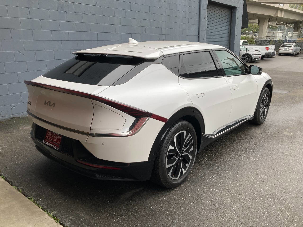 Used 2024 Kia EV6 Wind w/ Wind Technology Package image 3