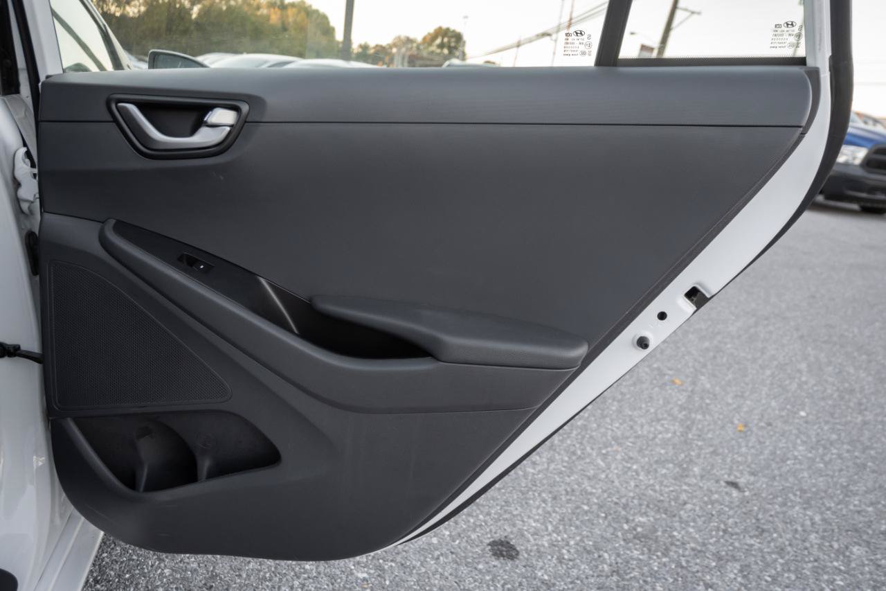 Used 2019 Hyundai Ioniq Blue FWD image 34