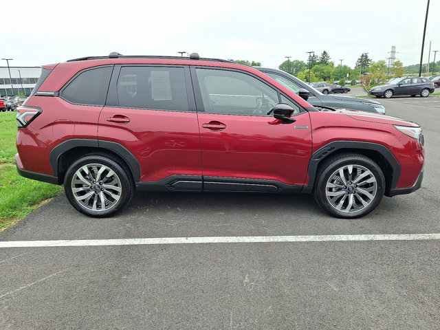 Used 2025 Subaru Forester Touring AWD/4WD image 8
