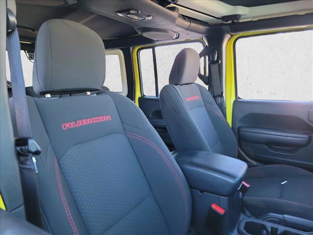 Used 2023 Jeep Wrangler Unlimited Rubicon w/ Cold Weather Group image 15