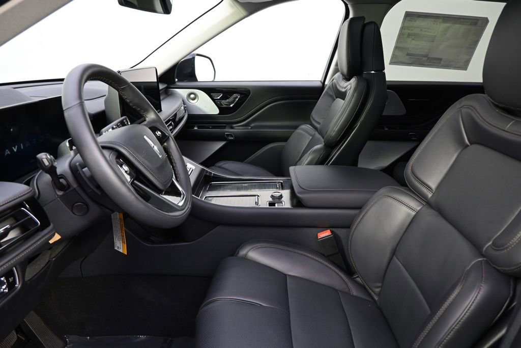 New 2026 Lincoln Aviator Reserve AWD/4WD image 13