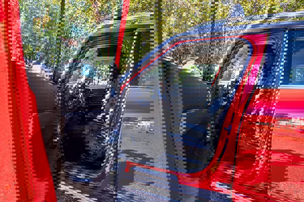 Used 2020 MINI Cooper Countryman S w/ Premium Package image 8