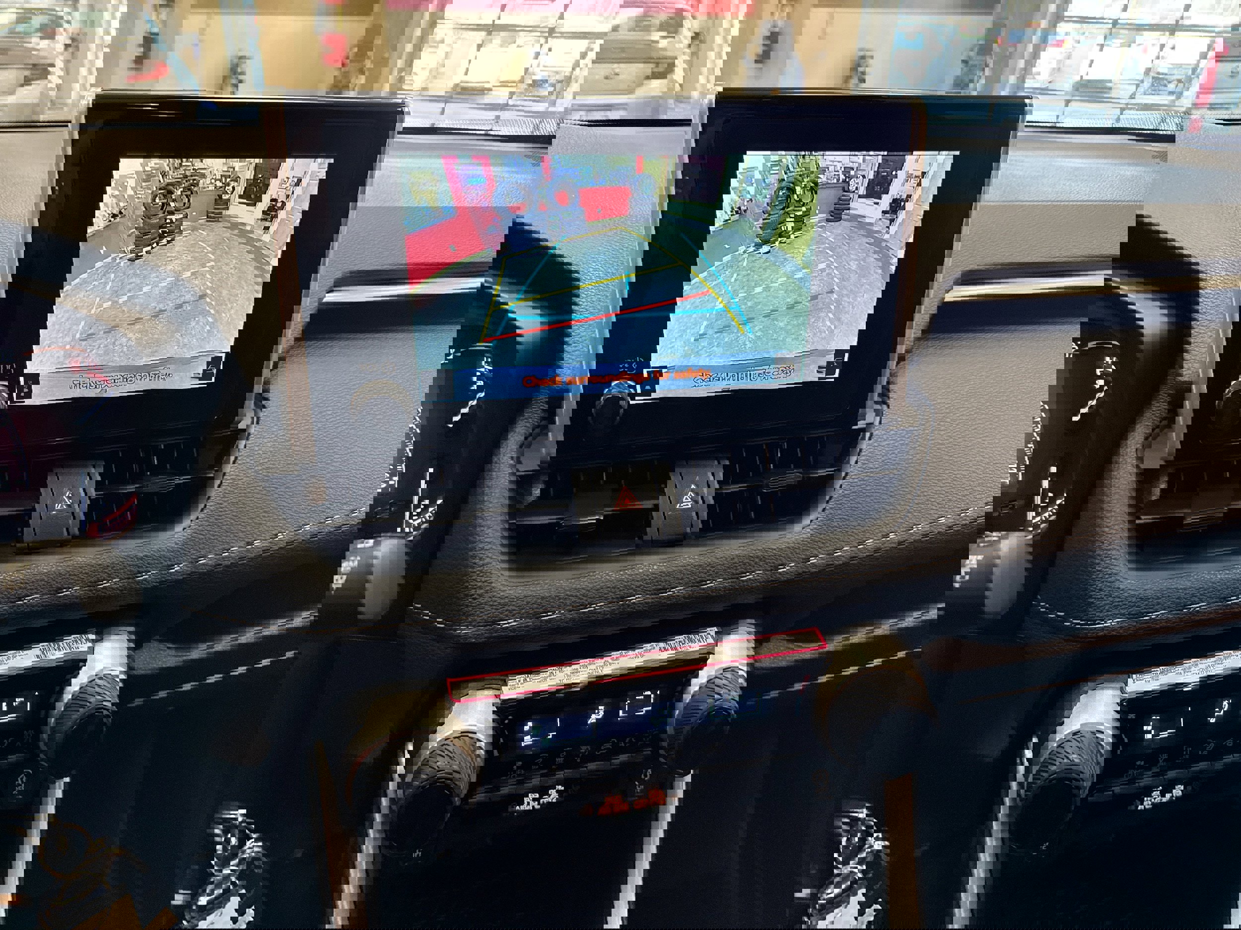 Used 2024 Toyota RAV4 LE image 31