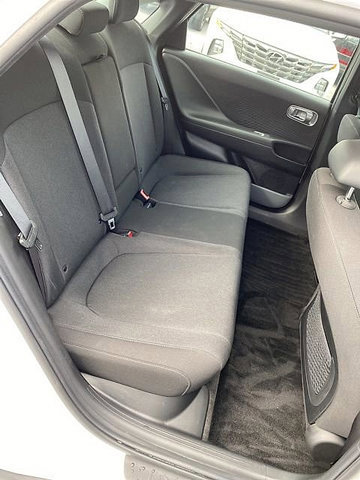 Used 2024 Hyundai Ioniq 6 SE image 16