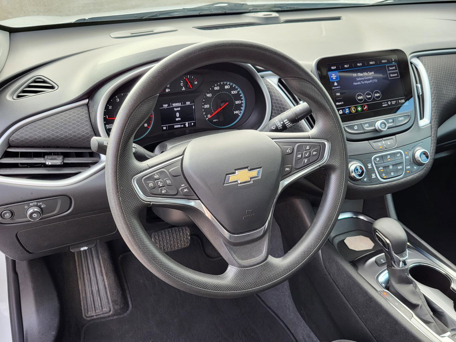 Used 2024 Chevrolet Malibu LT image 20