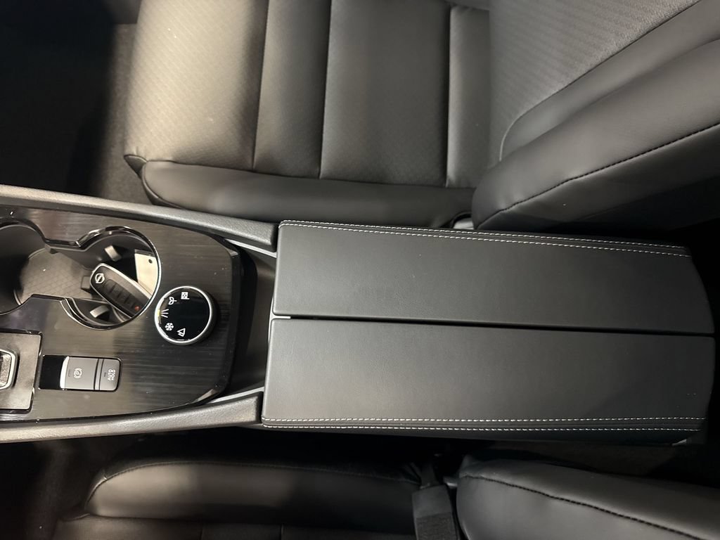 New 2026 Nissan Rogue Dark Armor AWD/4WD image 22