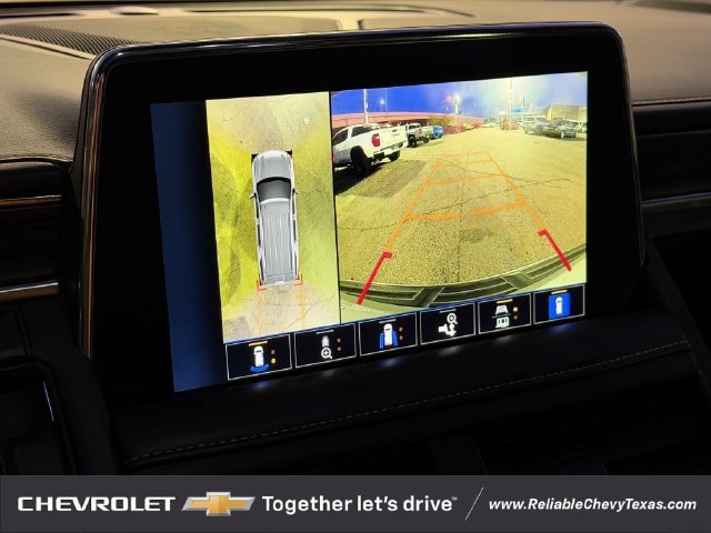 Used 2023 Chevrolet Tahoe Premier w/ Premium Package AWD/4WD image 26