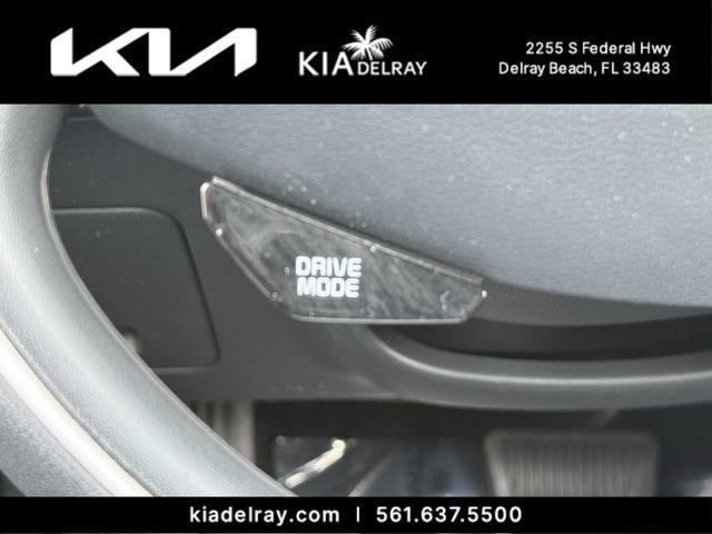 Certified 2023 Kia Niro LX FWD image 29