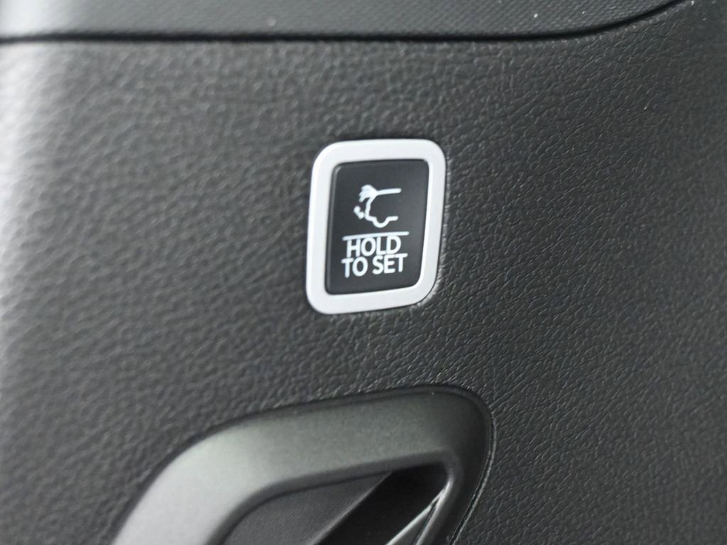 New 2026 Jeep Grand Wagoneer Summit image 33