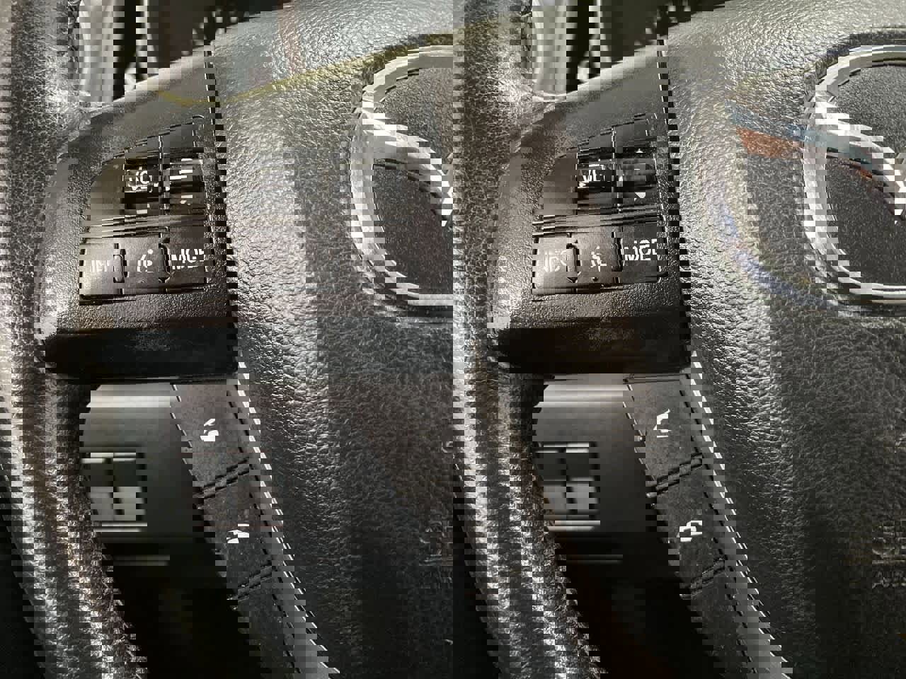 Used 2014 MAZDA MAZDA5 Touring image 21