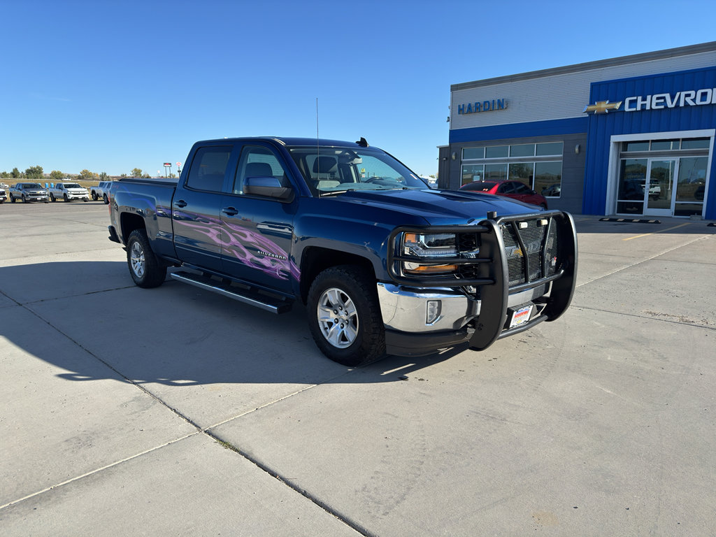 Used 2018 Chevrolet Silverado 1500 LT w/ All Star Edition image 8