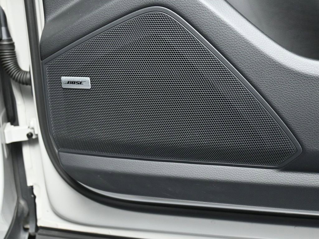 Certified 2023 Porsche Cayenne image 30