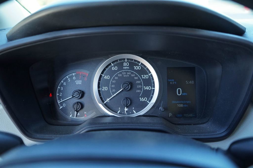 Used 2021 Toyota Corolla LE FWD image 25