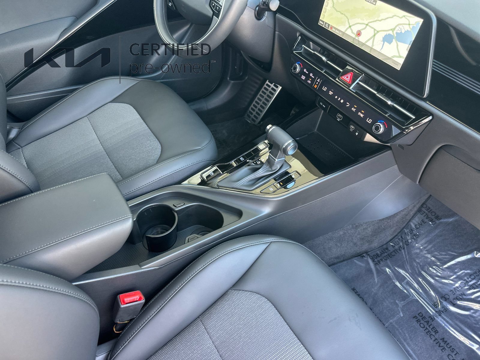Certified 2025 Kia Niro EX Touring FWD image 17