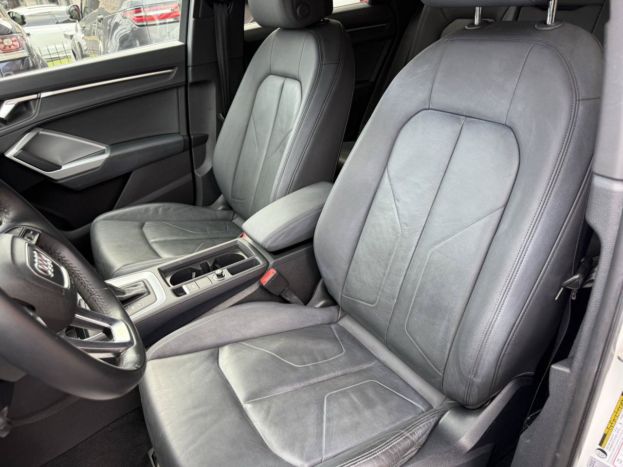 Used 2020 Audi Q3 2.0T Premium AWD/4WD image 6