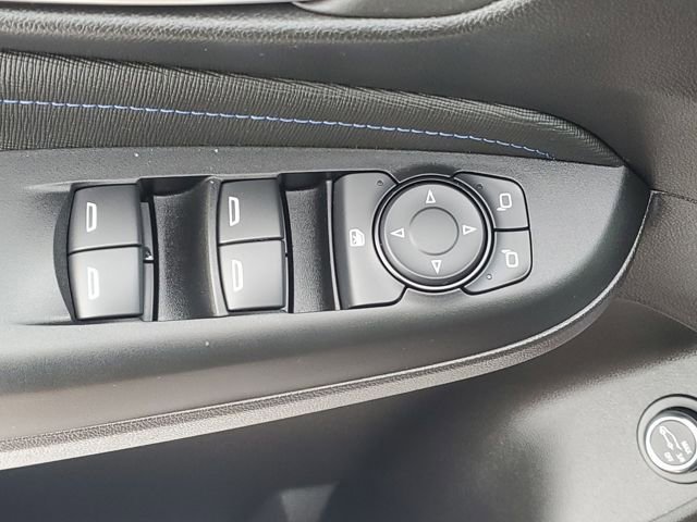 Used 2024 Buick Envista Sport Touring w/ Convenience I Package image 4