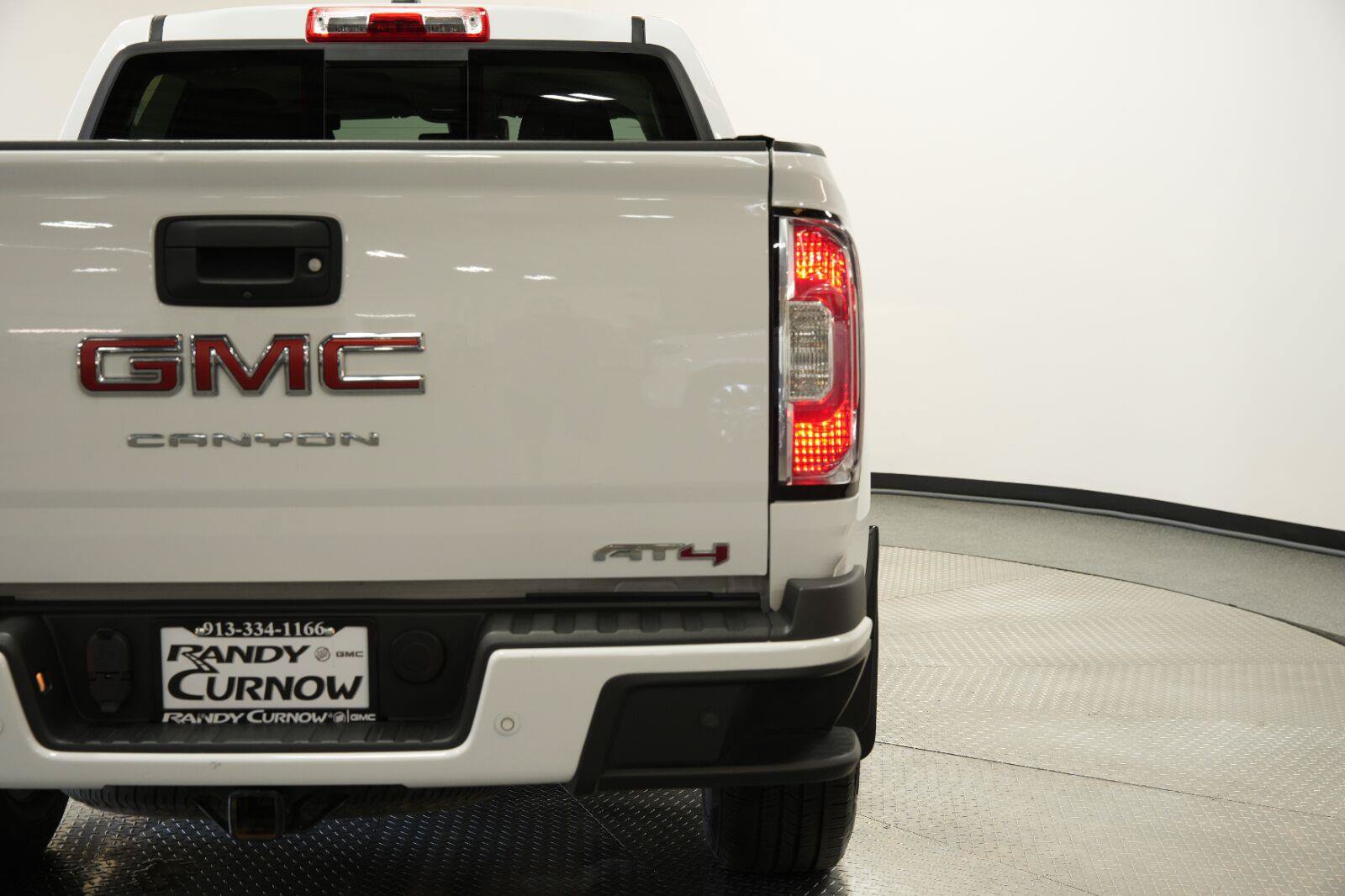 Certified 2022 GMC Canyon AT4 w/ Driver Alert Package AWD/4WD image 27
