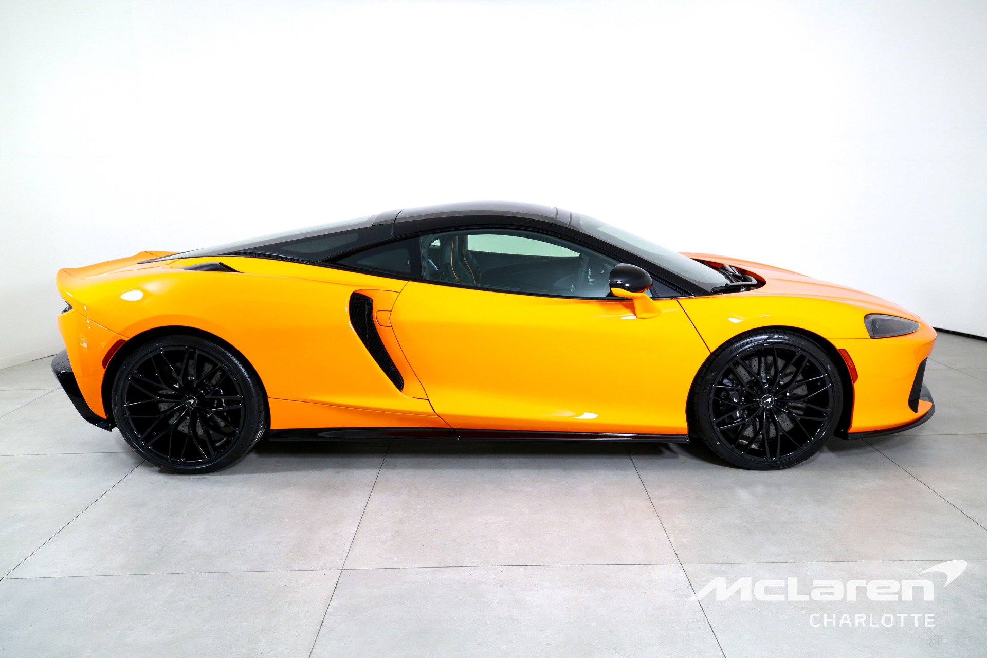 New 2026 McLaren GTS RWD image 10
