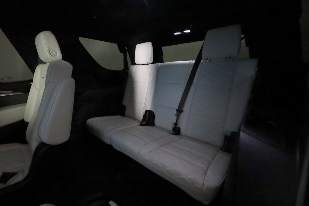 Used 2025 Cadillac Escalade V image 17