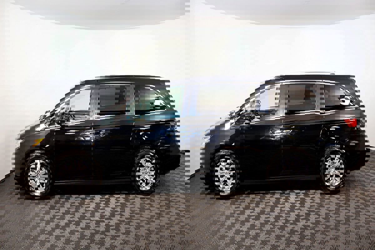 Used 2017 Honda Odyssey EX-L image 12