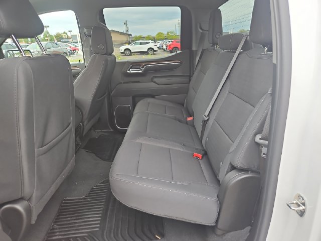 Used 2024 Chevrolet Silverado 1500 LT AWD/4WD image 24
