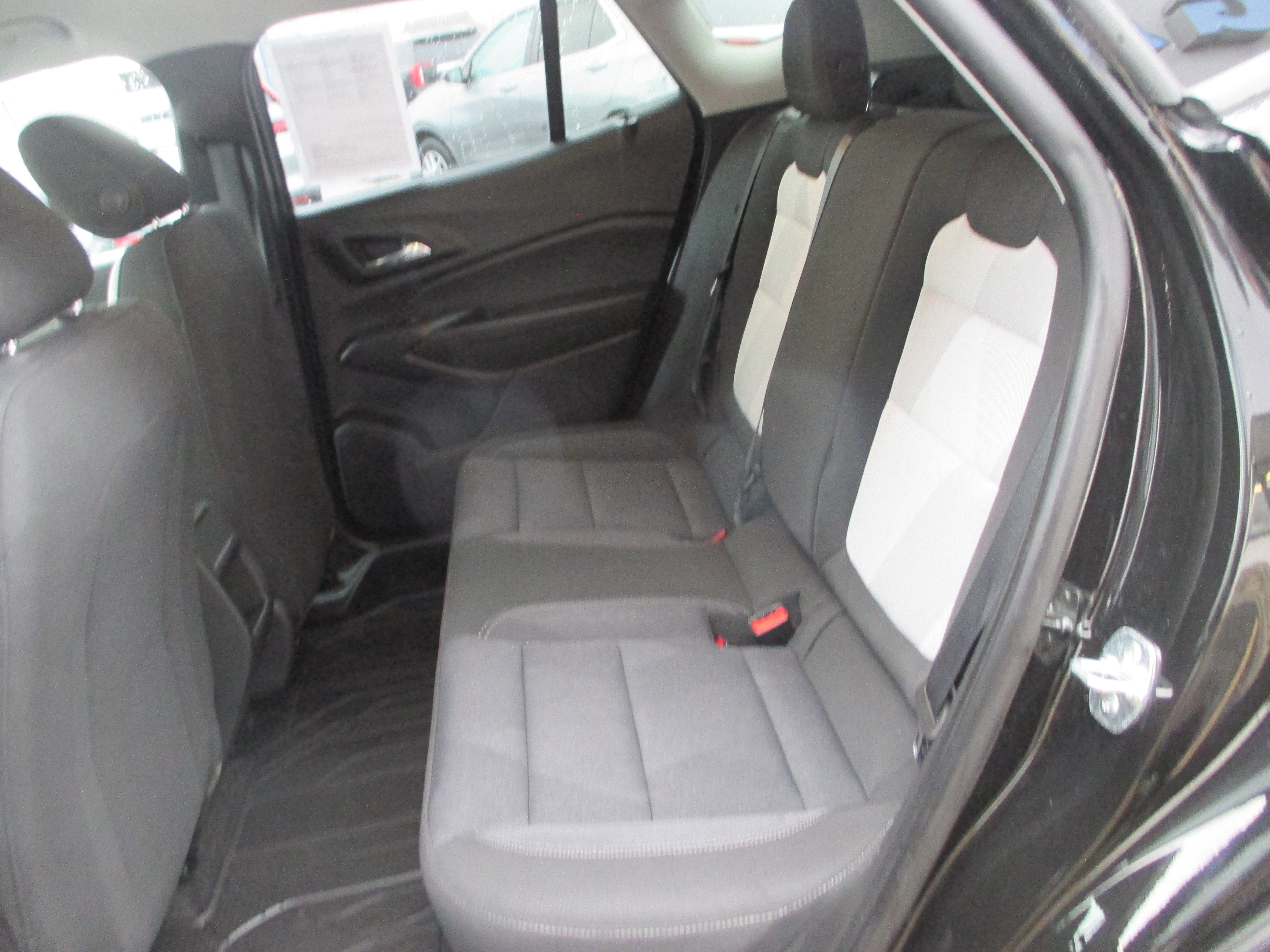 Used 2024 Chevrolet Trax LS w/ LS Convenience Package image 11