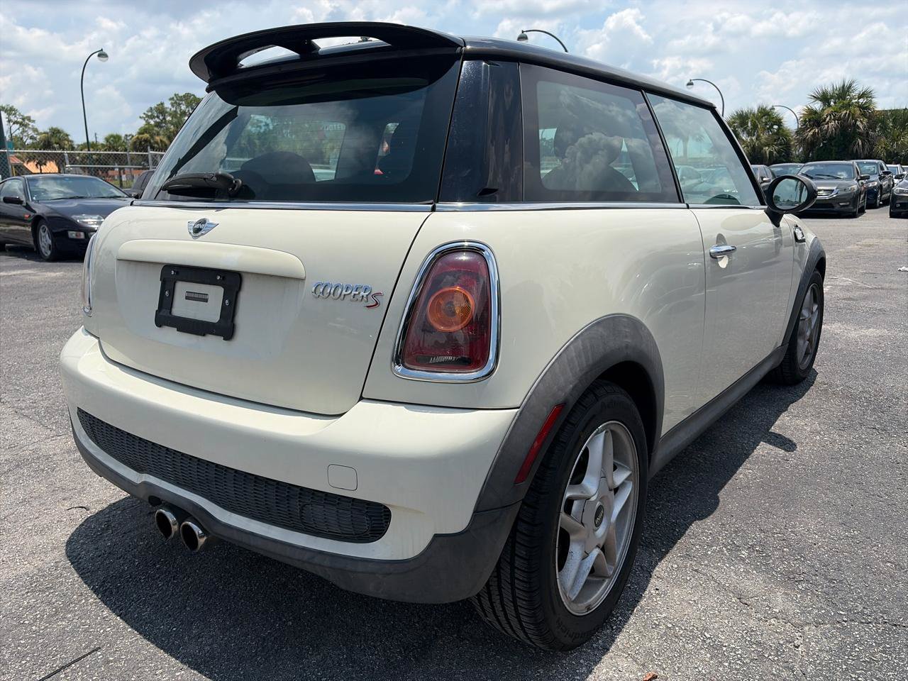 Used 2007 MINI Cooper S FWD image 5