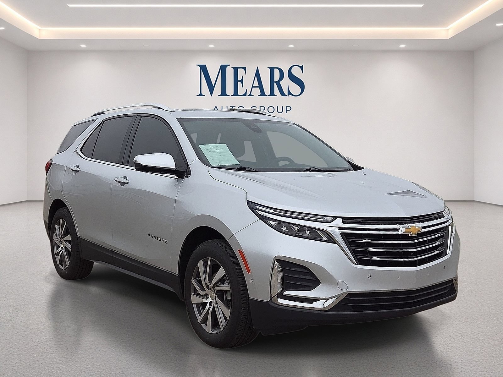 Used 2022 Chevrolet Equinox Premier AWD/4WD image 7