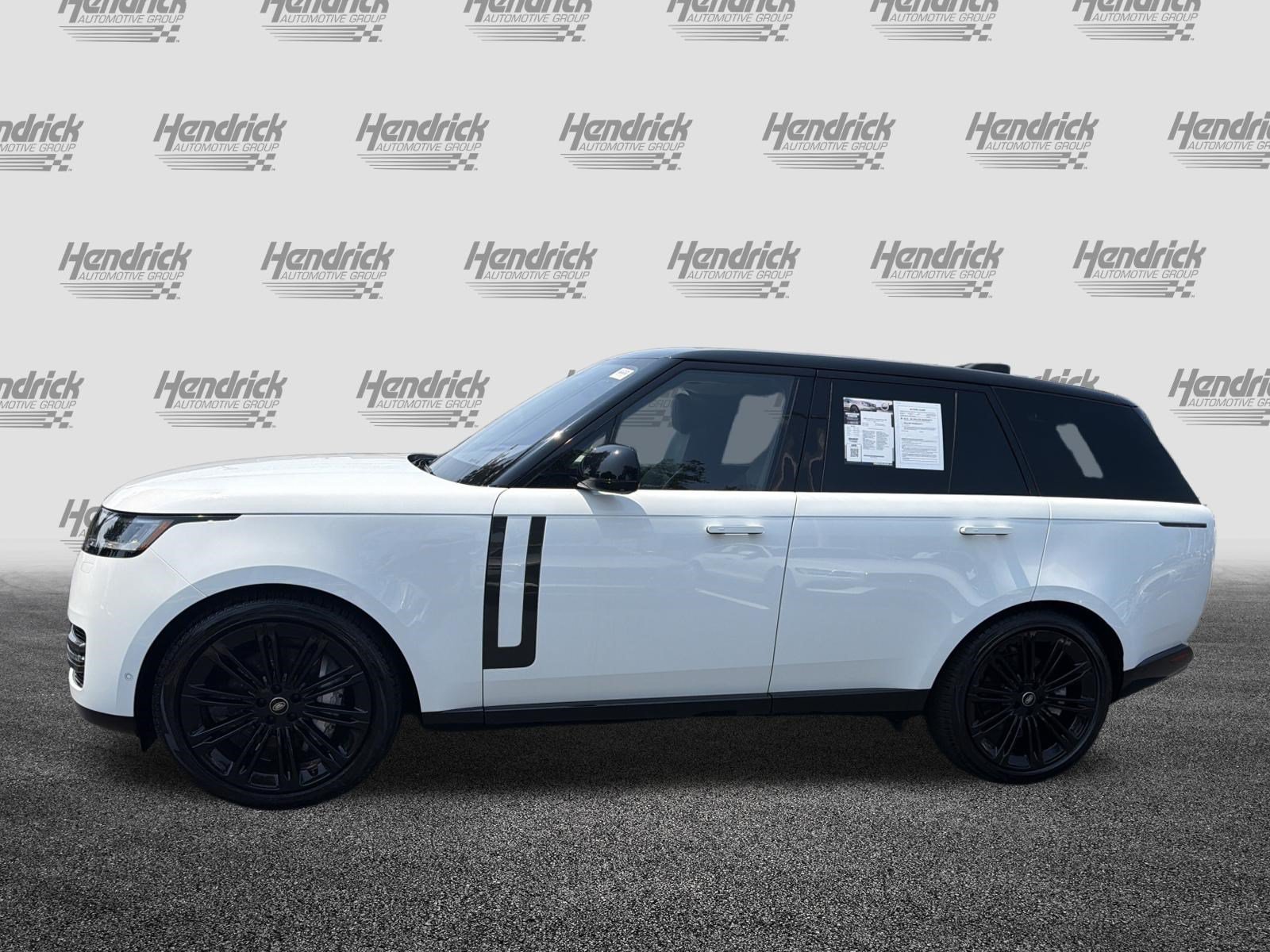 Used 2022 Land Rover Range Rover SE AWD/4WD image 7