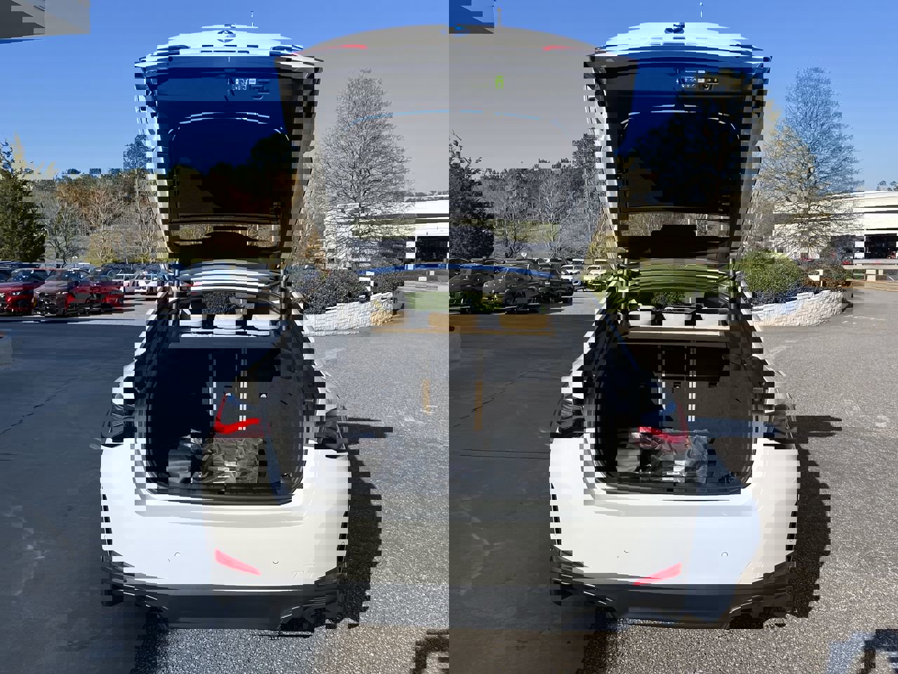 Used 2026 BMW i4 eDrive40 w/ Premium Package image 34