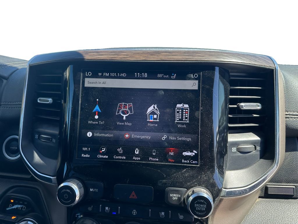 Used 2019 RAM 1500 Laramie AWD/4WD image 19