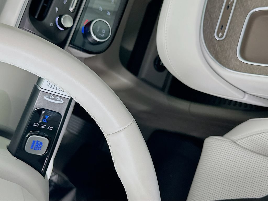 Certified 2026 Hyundai Palisade SEL FWD image 17