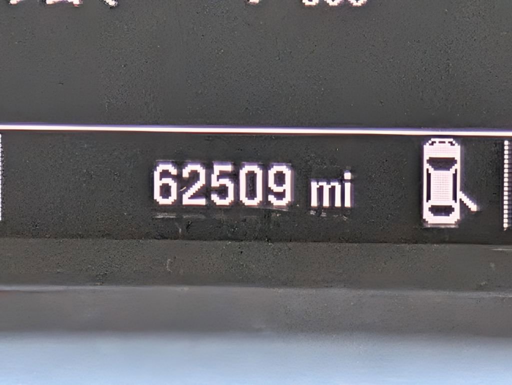 Used 2023 Chevrolet Malibu LT image 17