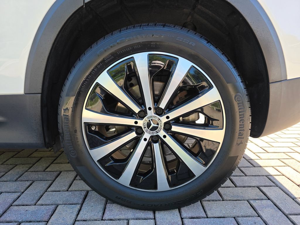 Used 2022 Mercedes-Benz GLB 250 image 20